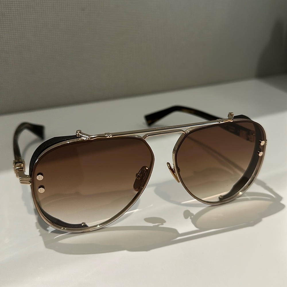 Balmain Captaine authentic oval sunglasses